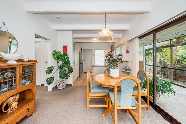 Photo of property in 30 Rimu Street, Waikanae, 5036