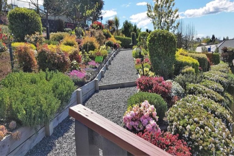 Photo of property in 28 Uretara Drive, Katikati, 3129