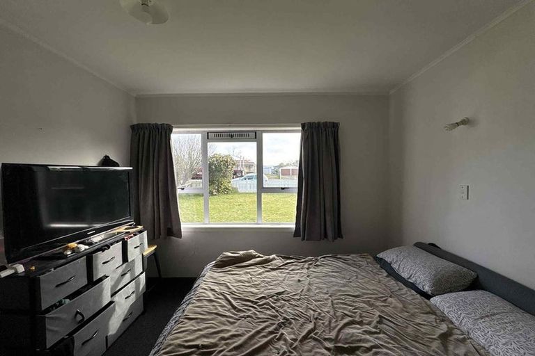 Photo of property in 26 Cornwall Street, Eltham, 4322