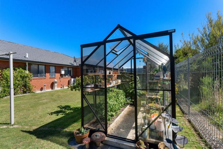 Photo of property in 9d Moreton Road, Carterton, 5713