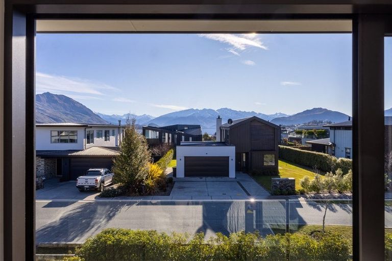 Photo of property in 53 Tenby Street, Wanaka, 9305