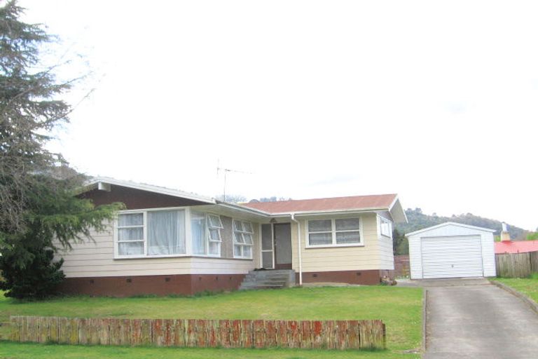Photo of property in 15 Beryl Place, Pukehangi, Rotorua, 3015