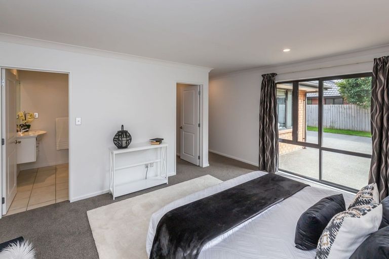 Photo of property in 93 Overbury Crescent, Rolleston, 7614