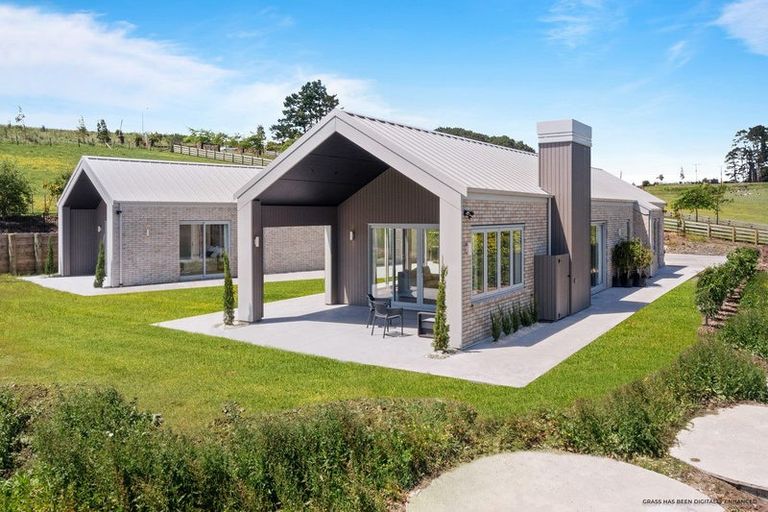 Photo of property in 4 Myra Evelyn Grove, Dairy Flat, Albany, 0792