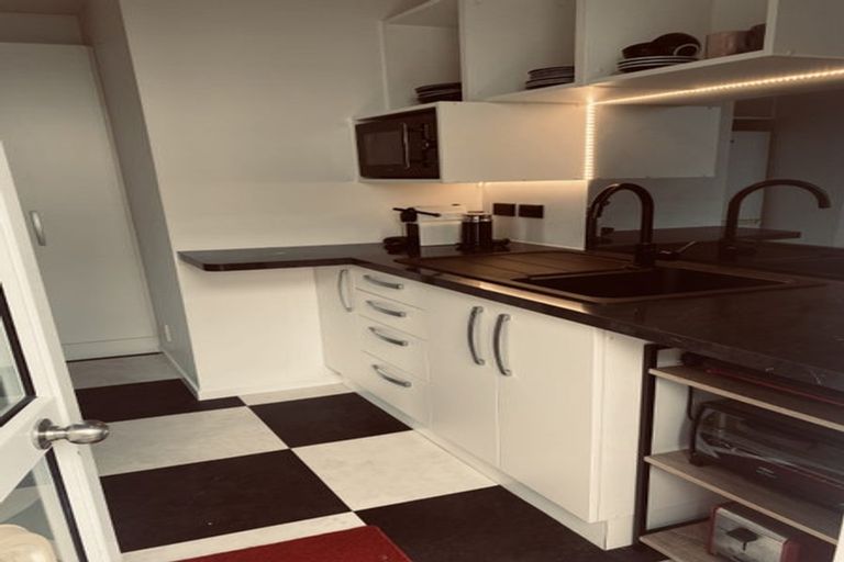 Photo of property in 67 Glenstrae Road, Redcliffs, Christchurch, 8081