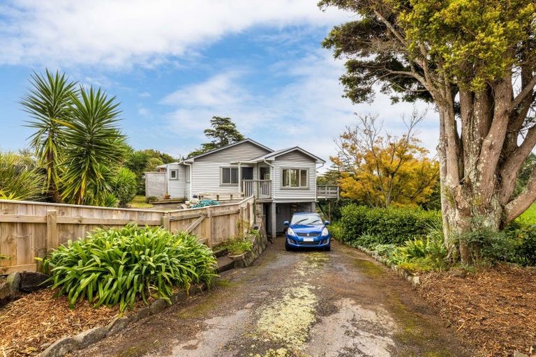 Photo of property in 11 Cowling Road, Hurdon, New Plymouth, 4310