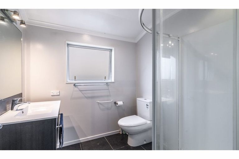 Photo of property in 10 Maltby Street, Waikiwi, Invercargill, 9810