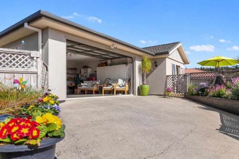 Photo of property in 19 Lansdowne Road, Katikati, 3129