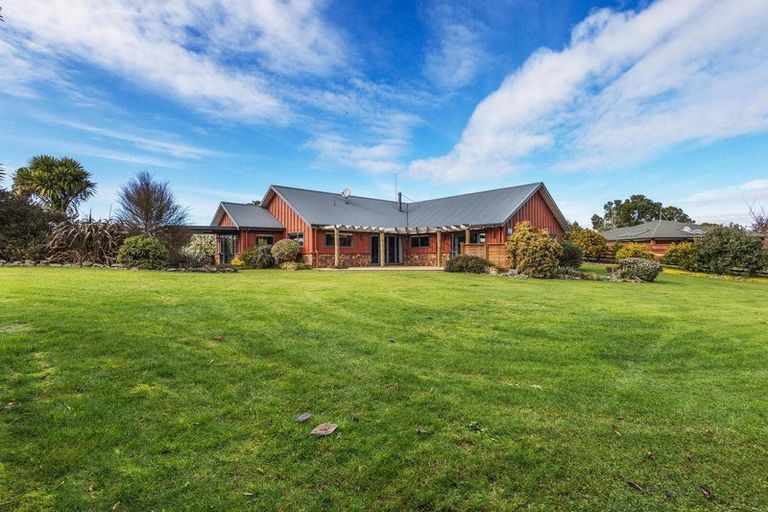 Photo of property in 77 Aubin Close, Pirongia, 3802