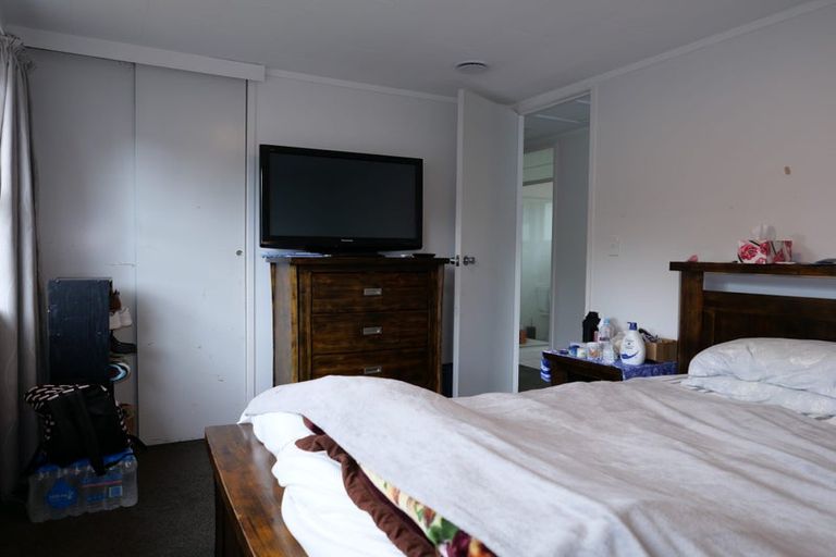 Photo of property in 60 Riwai Street, Paraparaumu, 5032