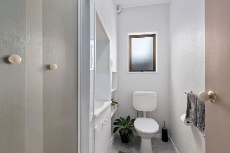 Photo of property in 35 Mountbatten Avenue, Hillcrest, Auckland, 0627