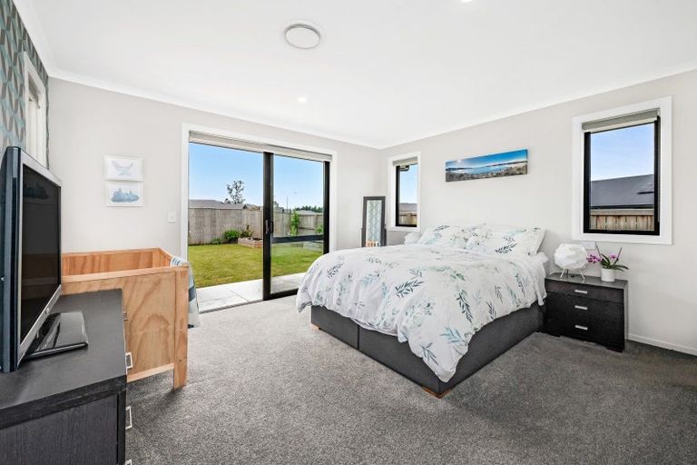 Photo of property in 19 Raptor Street, Rolleston, 7615