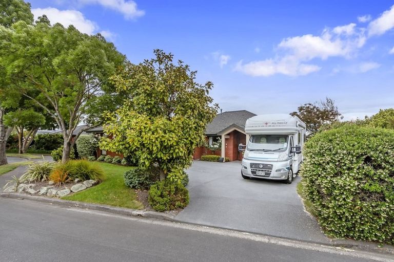 Photo of property in 6 Empress Place, Halswell, Christchurch, 8025