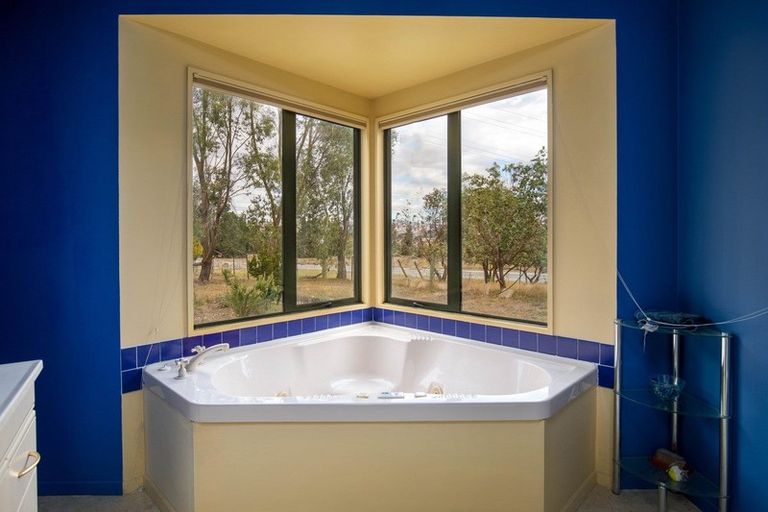 Photo of property in 344 Clyde-alexandra Road, Alexandra, 9391