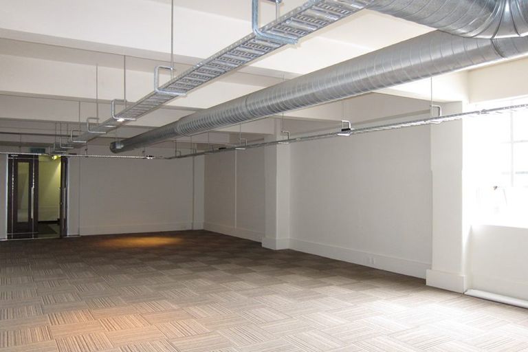 Photo of property in 54 Wellesley Road, Mangere Bridge, Auckland, 2022