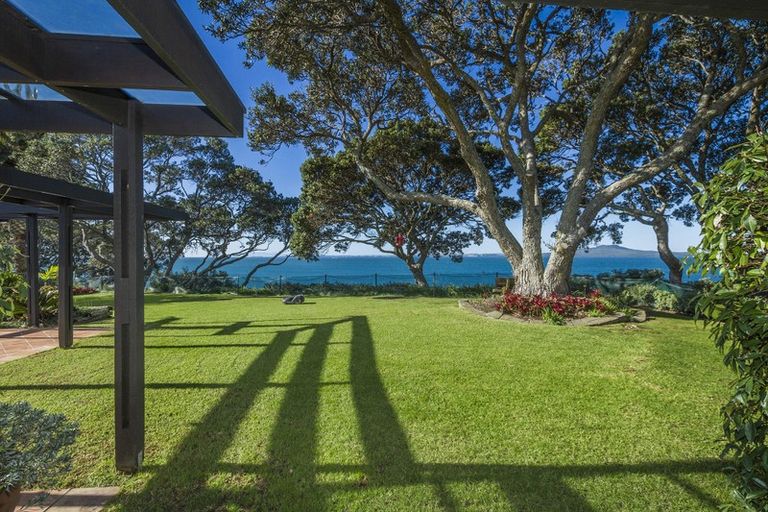Photo of property in 275 Beach Road, Campbells Bay, Auckland, 0630