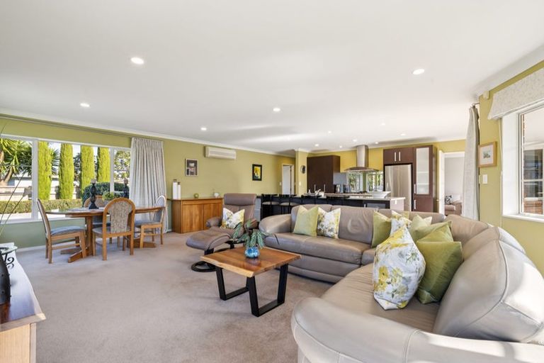 Photo of property in 123 Butcher Road, Pukekohe, 2120