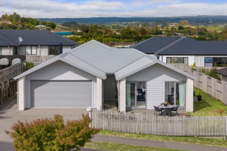 Photo of property in 3 Pataki Place, Omokoroa, 3114