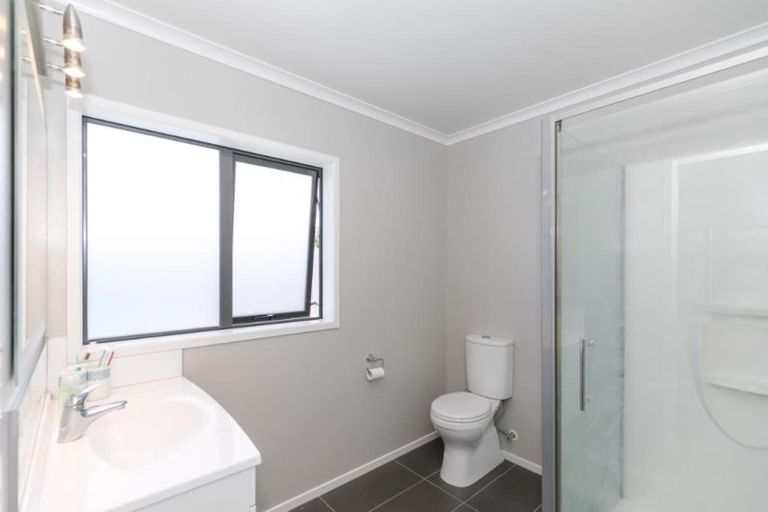 Photo of property in 115 Saint James Drive, Huntington, Hamilton, 3210