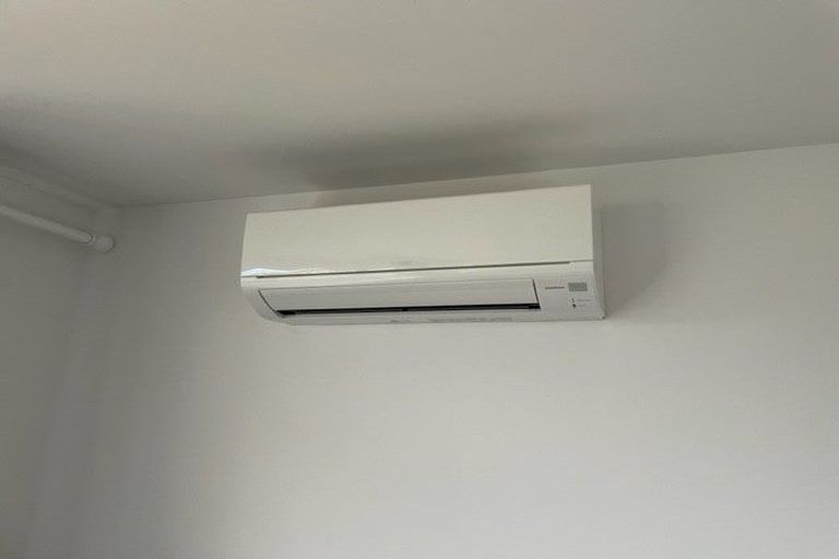 Photo of property in 82 Warwick Street, Wilton, Wellington, 6012