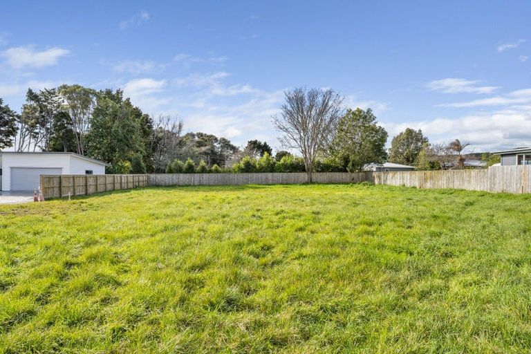 Photo of property in 10 Ropata Te Ao Way, Otaki, 5512
