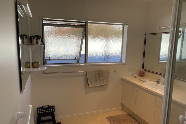 Photo of property in 15a Cedar Grove, Matua, Tauranga, 3110