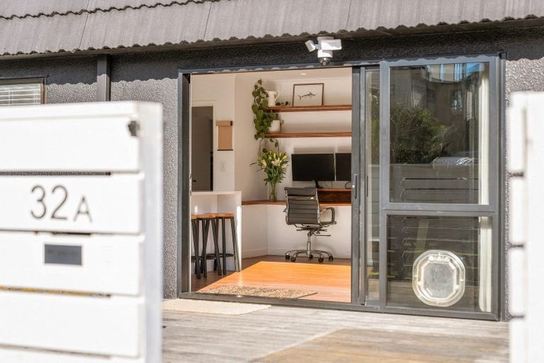 Photo of property in 32a Campbell Road, Mount Maunganui, 3116