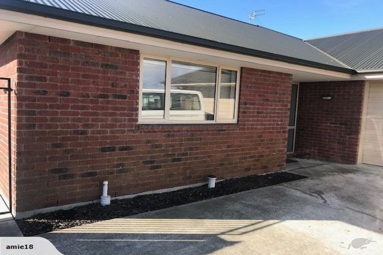 Photo of property in 41 Factory Road, Belfast, Christchurch, 8051