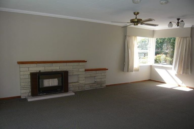 Photo of property in 81 Morrow Avenue, St Andrews, Hamilton, 3200