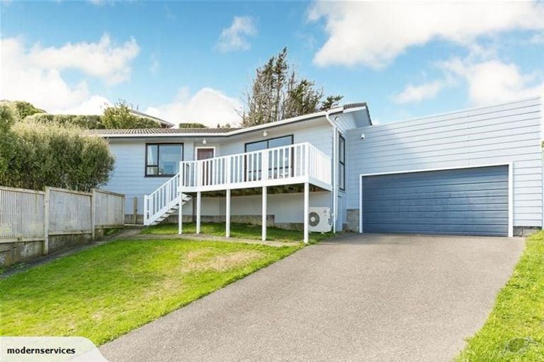 Photo of property in 11 Tortola Crescent, Grenada Village, Wellington, 6037