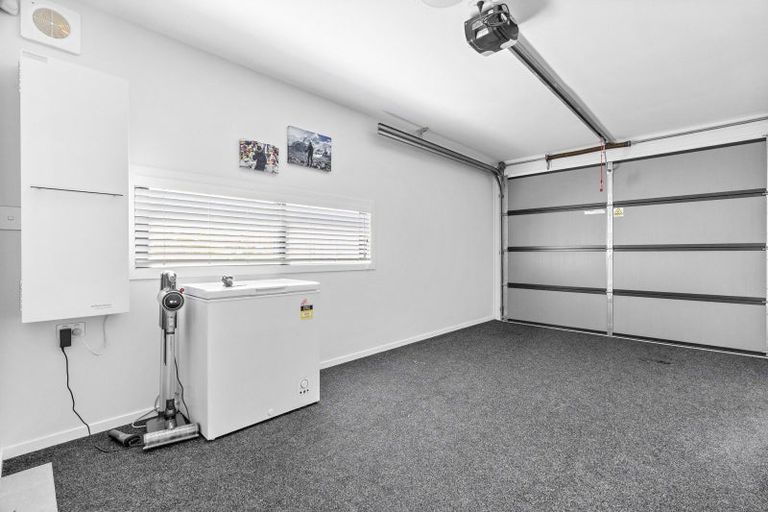Photo of property in 8/17 Victoria Road, Mount Maunganui, 3116
