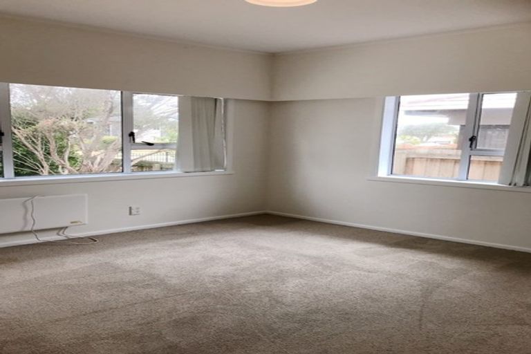 Photo of property in 32 Landon Avenue, Mangere East, Auckland, 2024