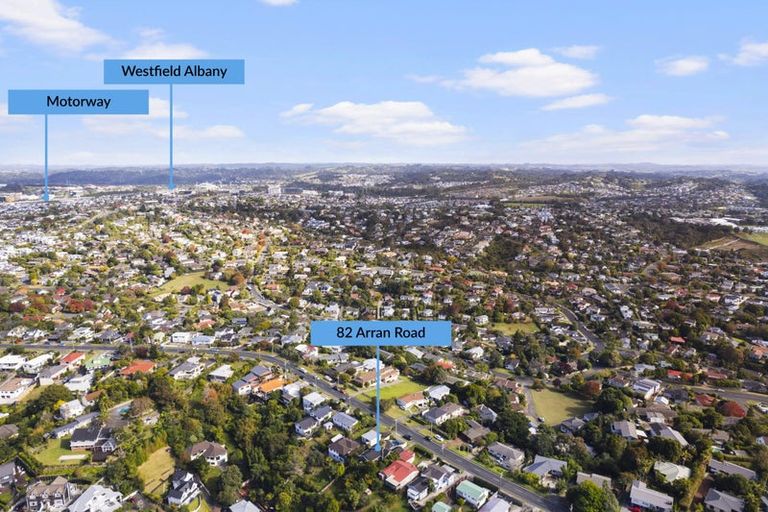Photo of property in 82 Arran Road, Browns Bay, Auckland, 0630