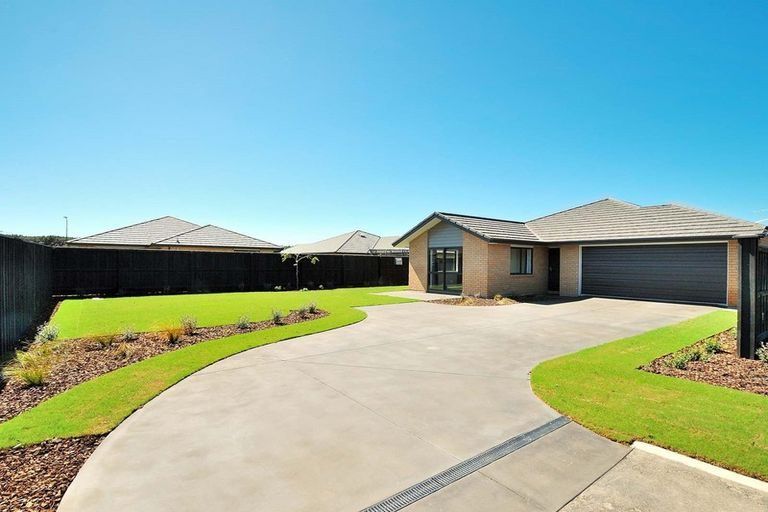 Photo of property in 34 Wallingford Crescent, Rolleston, 7615