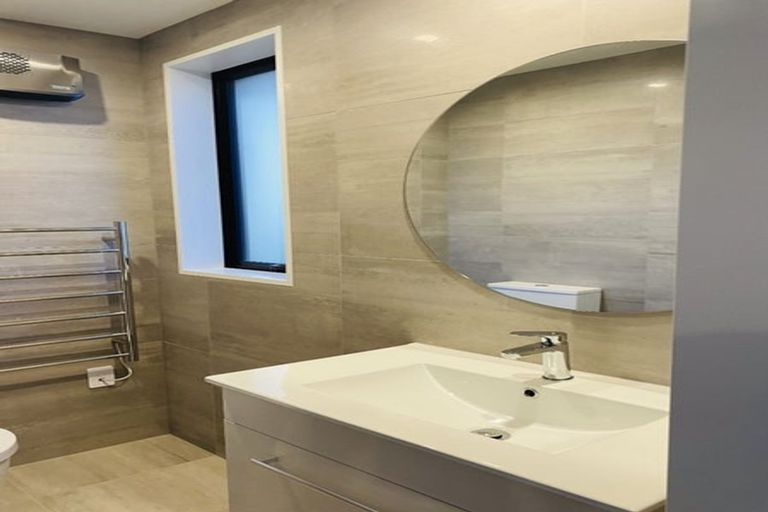 Photo of property in 1/28 Bowen Street, Upper Riccarton, Christchurch, 8041