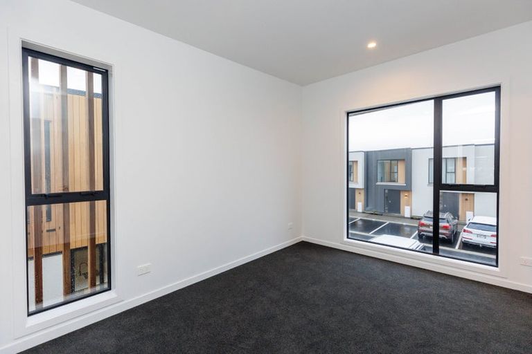 Photo of property in 18/10 Trieste Way, Paraparaumu, 5032