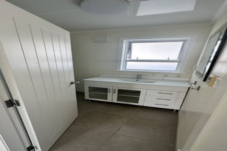 Photo of property in 1 Momona Street, Wainuiomata, Lower Hutt, 5014