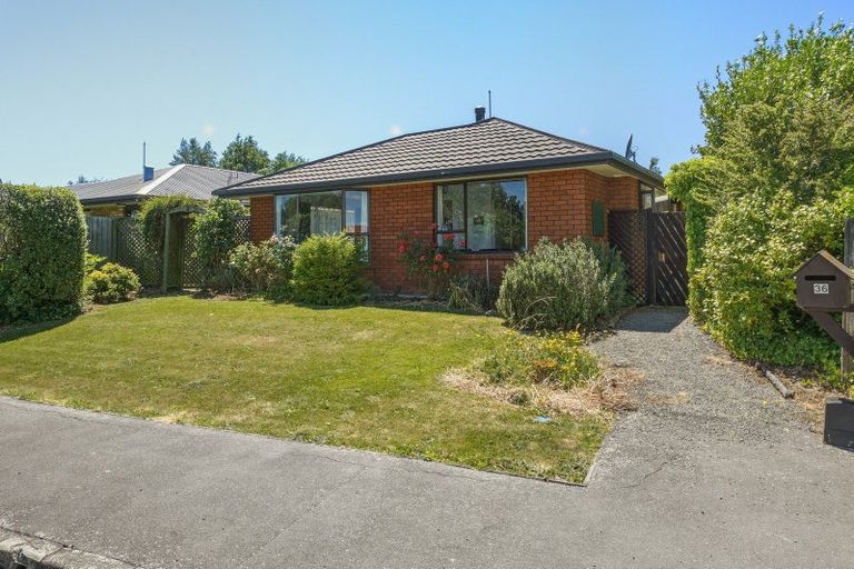Photo of property in 36 Kowhai Avenue, Rangiora, 7400