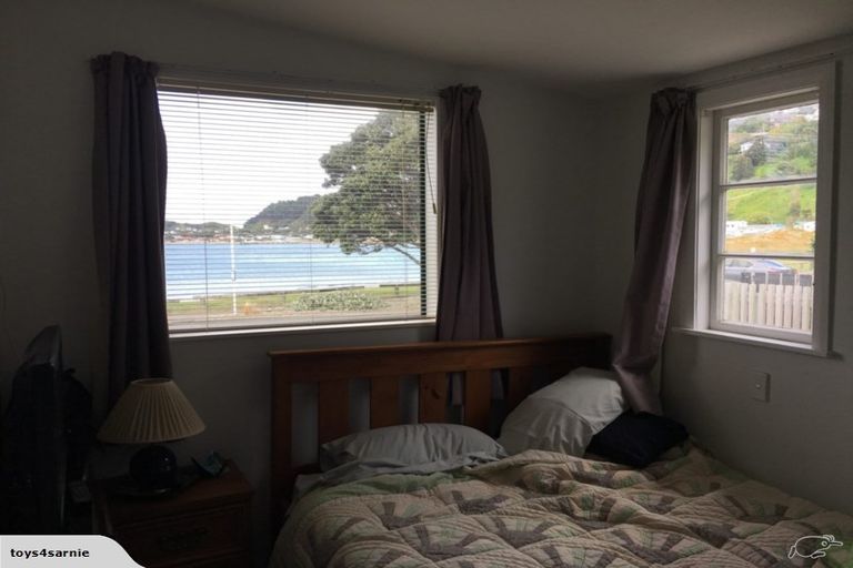 Photo of property in 1/231 Marine Parade, Seatoun, Wellington, 6022