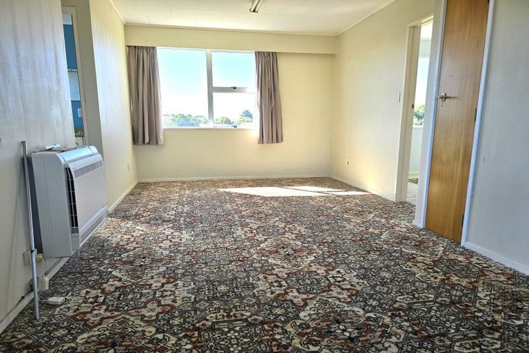 Photo of property in 10 Stirling Crescent, Hokowhitu, Palmerston North, 4410