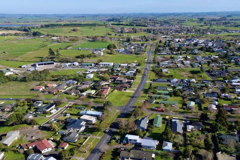Photo of property in 73 Mahi Road, Te Kauwhata, 3710