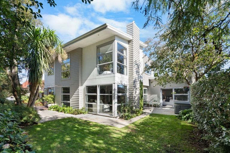 Photo of property in 180 Condell Avenue, Papanui, Christchurch, 8053