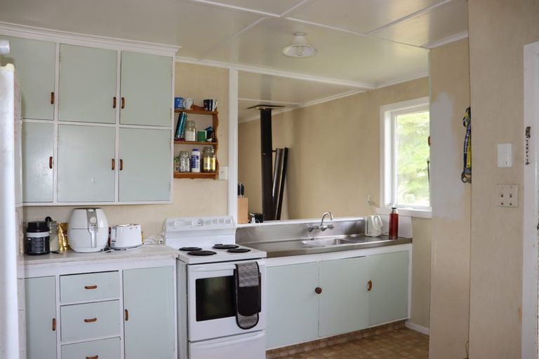 Photo of property in 277 Gordon Road, Toko, Stratford, 4392