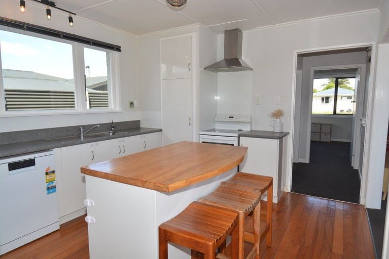 Photo of property in 87 Paterson Street, Grasmere, Invercargill, 9810