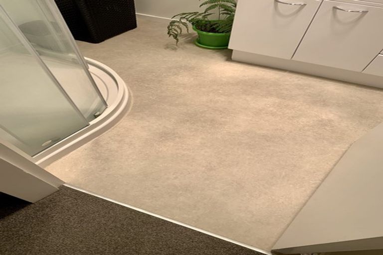 Photo of property in 50b Hartford Crescent, Totara Park, Upper Hutt, 5018