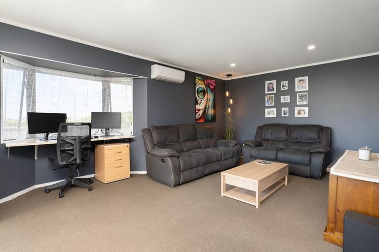 Photo of property in 60 Atuaroa Avenue, Te Puke, 3119