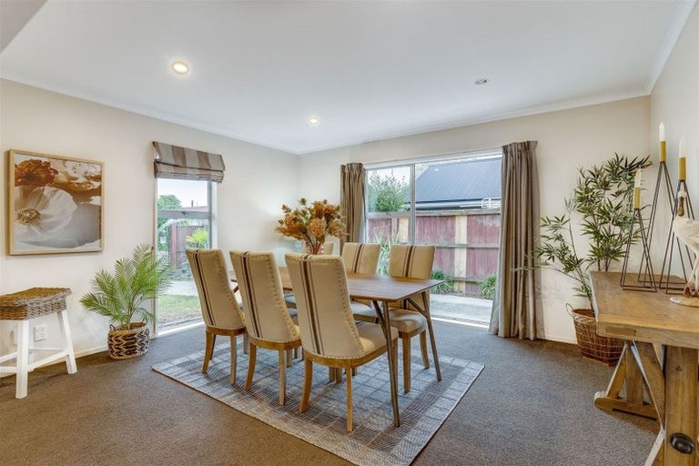 Photo of property in 21 Glenside Avenue, Ilam, Christchurch, 8041