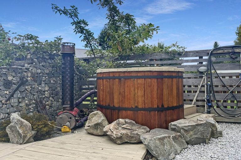 Photo of property in 27 Rata Road, Twizel, 7901