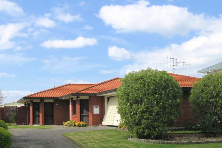 Photo of property in 10 Oleander Lane, Mount Maunganui, 3116