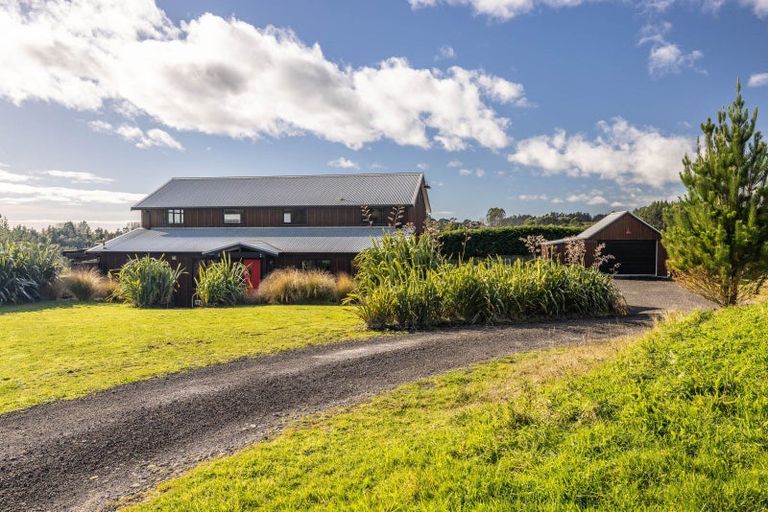 Photo of property in 17 Sarona Park Drive, Omanawa, Tauranga, 3171